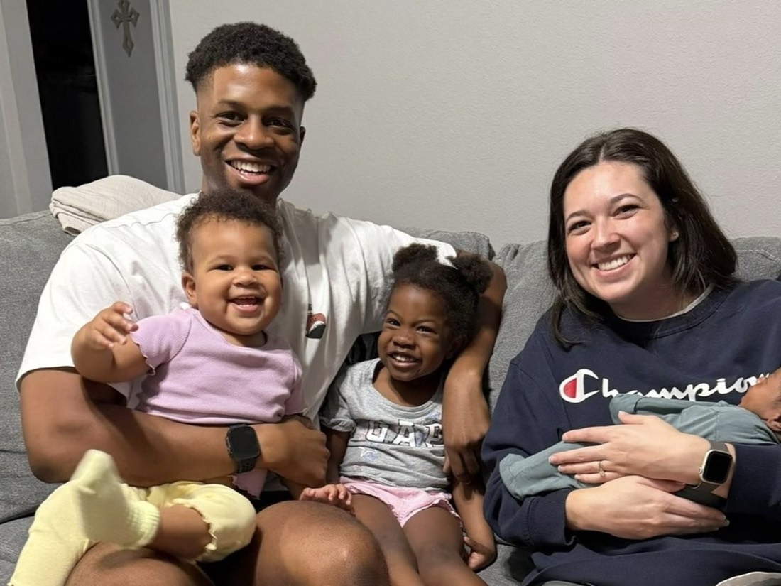 Seth Forte with his family